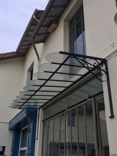 Marquise acier contemporaine avec verre feuilleté – Design épuré et minimaliste