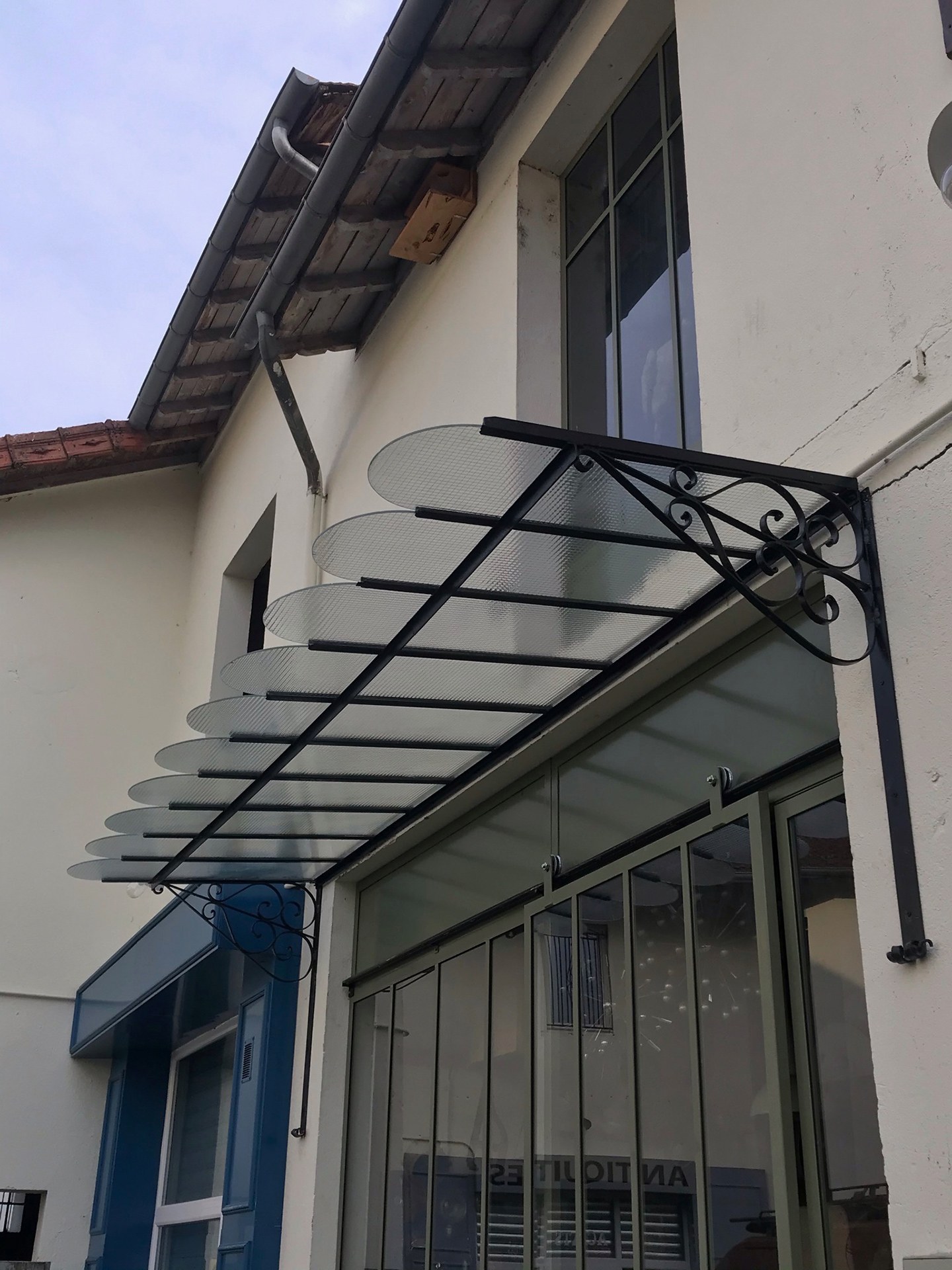 Marquise acier et verre – Pau 64