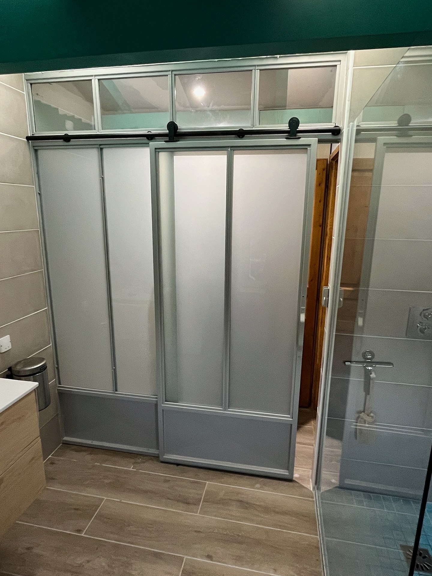 Verrière intérieure acier et verre avec porte – Pau 64